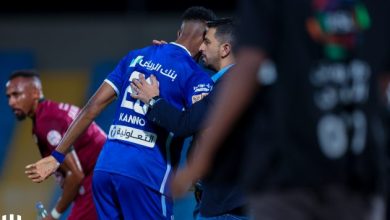 الهلال يتفوق على الاتفاق بثلاثية