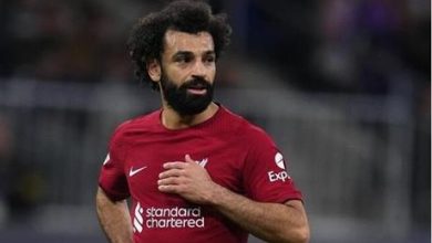 محمد صلاح يشارك متابعيه بصورة عائلية