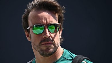 Fernando Alonso arrives for the first practice session at the Jeddah Corniche Circuit on March 17, 2023, ahead of the 2023 Saudi Arabia Formula One Grand Prix. Ben Stansall / AFP