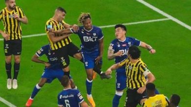 الاتحاد يطلب حكام أجانب قبل مواجهة الهلال في الكلاسيكو