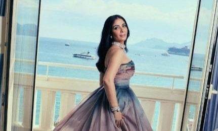 سلمى قنديل تعلق على إطلالات الفنانات العرب بمهرجان كان: منى زكي الأجمل