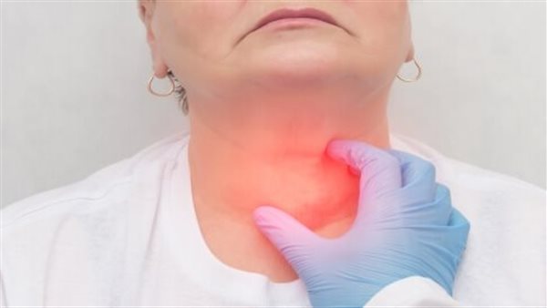 أطباء يوضحون أعراض غير اعتيادية لسرطان الغدة الدرقية