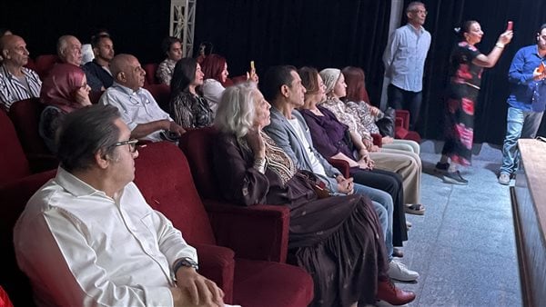 وصول الفنانة فريدة فهمي لقصر السينما لتكريمها عن مسيرتها الفنية