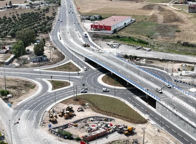 افتتاح الممر فوق الأرضي ” بتقاطع الطريق الوطنية رقم 2 طنجة – تطوان بغلاف مالي يصل إلى 90 مليون درهم