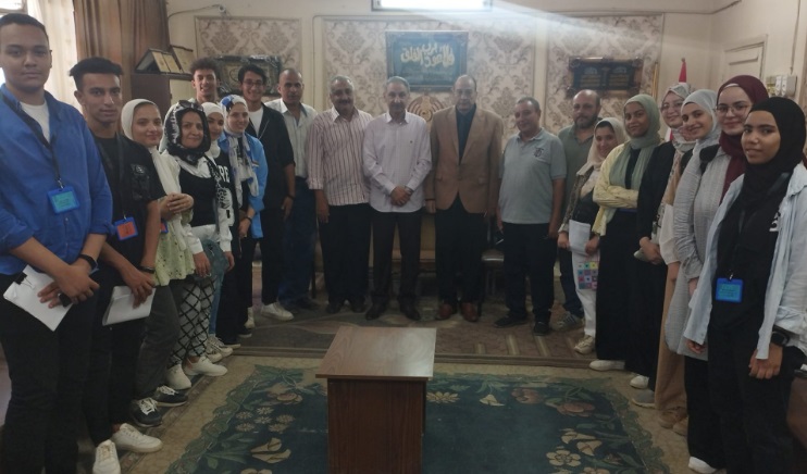 الاتحادات الطلابية بإدارة المنيا التعليمية تشارك في غرفة عمليات الثانوية العامة