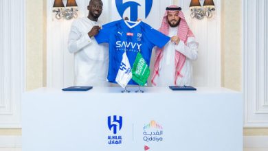 رسميا.. السنغالي كوليبالي أحدث المنضمين لقلعة الهلال السعودي - الصورة من حساب نادي الهلال السعودي على تويتر