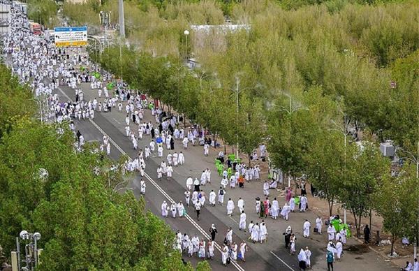 لخدمة الحجيج.. بدء تطبيق تجربة تقنية تبريد الطرق في المشاعر المقدسة