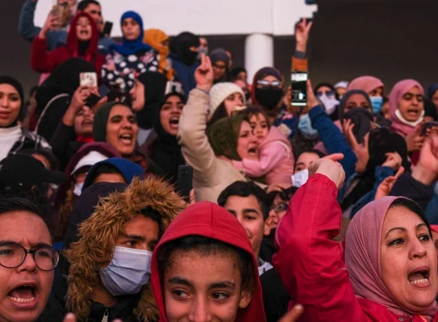 نقابة تعليمية في خنيفرة تحتج على وضع عاملات النظافة وتراسل بنموسى