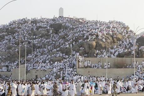 وزير الاوقاف: 8 الاف حاج أردني هذا العام .. 2775 جواً و4162 براً