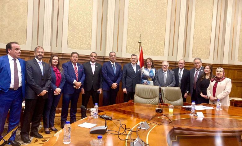 وزير السياحة من مجلس الشيوخ: توقعات باستقبال 15 مليون سائح خلال 2023