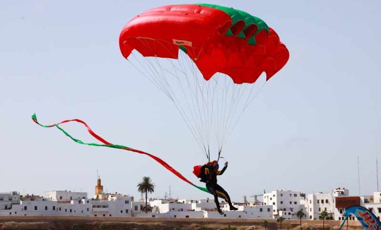 عروض بهلوانية في سماء نهر أبي رقراق