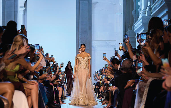 أسبوع باريس للأزياء الراقية Paris Couture Fall Winter 2023–2024