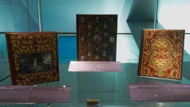 إهداء مكتبة محمد بن راشد مقتنيات ومجلدات نادرة بقيمة مليون