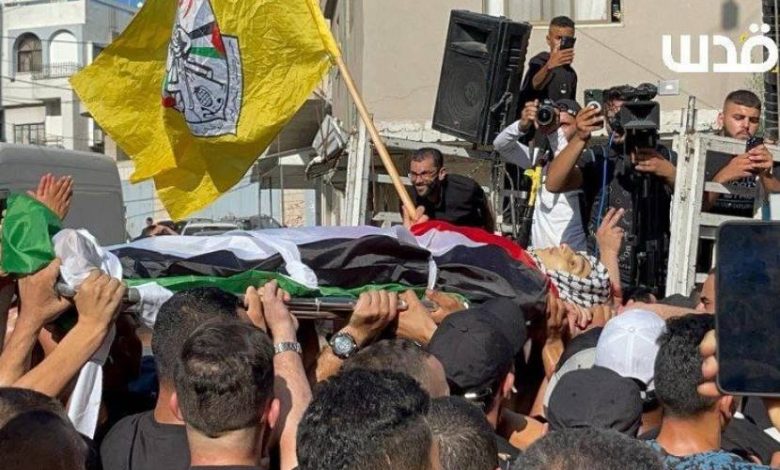 "اسمه فارس ومات فارسًا" .. قلقيلية تشيع جثمان الشهيد الطفل أبو سمرة