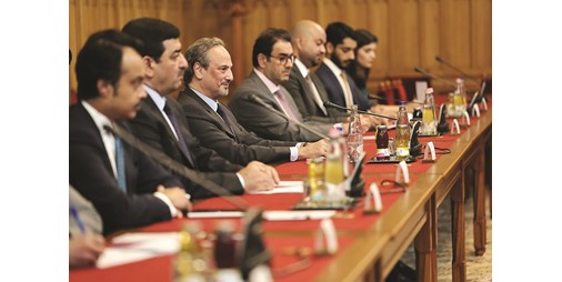 العبدالله بحث مع رئيس البرلمان الهنغاري تعزيز التبادل الثقافي والتعاون القانوني والتشريعي