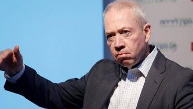 بسبب تجميد الخدمة العسكرية.. وزير حرب الاحتلال يدعو لوقف التشريعات القضائية