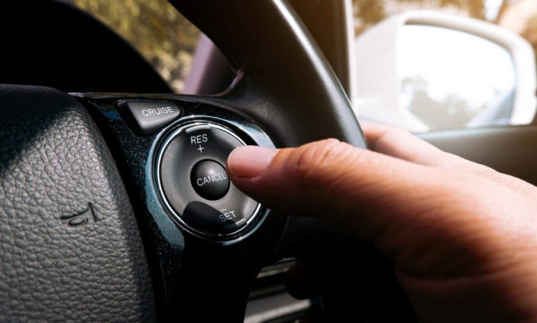 تعرف على مميزات وعيوب مثبت السرعة في سيارتك