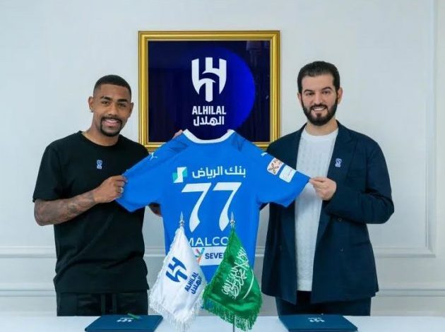 جيسوس يعلن عن موعد ظهور مالكوم الأول مع الهلال