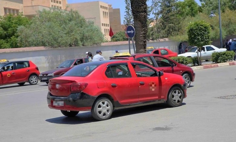 حملة ترفض "تجاوزات سائقي الطاكسيات"
