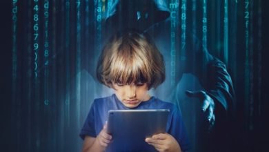شرطة أبوظبي تدعو أولياء الأمور إلى حماية الأبناء من الجرائم الإلكترونية