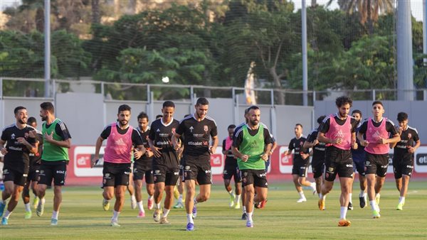 مروان عطية خارج المباراة .. تشكيل الأهلى أمام الزمالك فى قمة الدوري