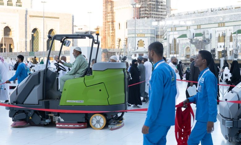 منظومة من الخدمات المتطورة.. شؤون الحرمين تعلن عن جاهزيتها وكامل استعداداتها لغسل الكعبة المشرفة