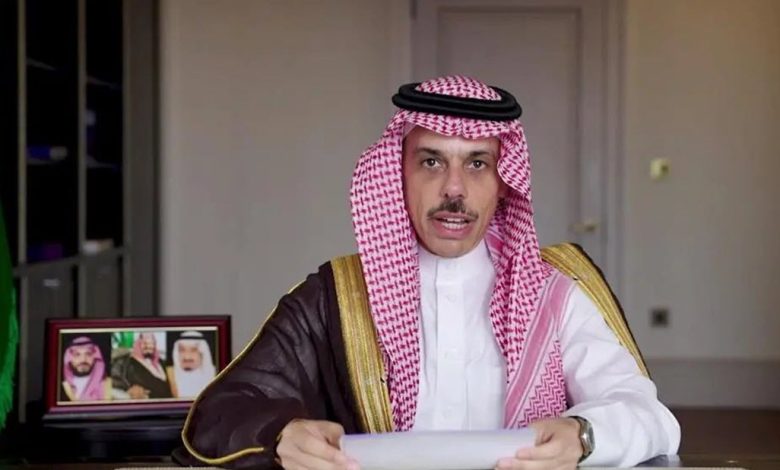 وزير الخارجية: دول الخليج "قوة مبنية" على التعاون