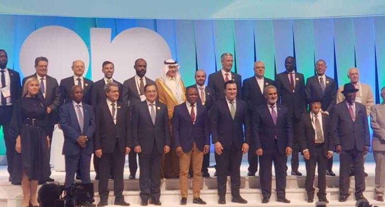 وزير النفط: الاستثمارات الكويتية بمجال الطاقة حتى 2040 تصل لأكثر من 300 مليار دولار