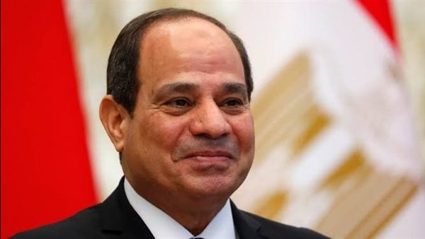 "الأنباء" الكويتية تبرز منح الرئيس السيسي لسلطان البهرة وشاح النيل