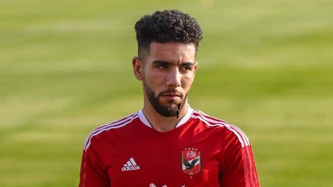 القندوسي يصدم الأهلي ..رفض الإعارة وطلب الاستمرارأو فسخ التعاقد