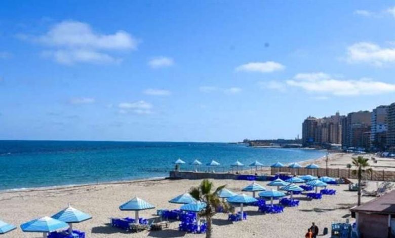 انتشال جثمان ثالث ضحايا حادث الغرق بالعجمي في الإسكندرية