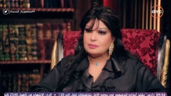 بعد اعتذارها لفنان العرب.. أزمة فيفي عبده مع محمد عبده