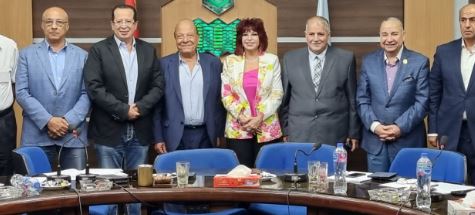 جمعية مستثمري العاشر توقع بروتوكول تعاون مع اتحاد المستثمرات العرب لدعم المبادرة الرئاسية حياة كريمة