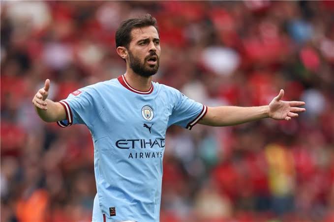 سيتي يرفض عرض برشلونة الأخير لضم سيلفا