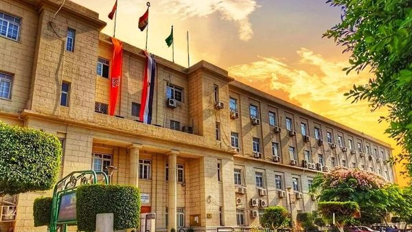 كليات تقبل من 55 % علمي علوم و متاحة بتنسيق المرحلة الثالثة