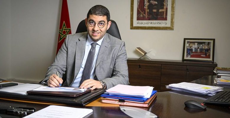 مستشار لوزير الثقافة ينال وظيفة في الوزارة مجددا الجدل حول توظيفات بنسعيد
