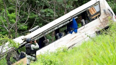 مقتل 18 شخصا إثر حادث سقوط حافلة فى واد بالمكسيك