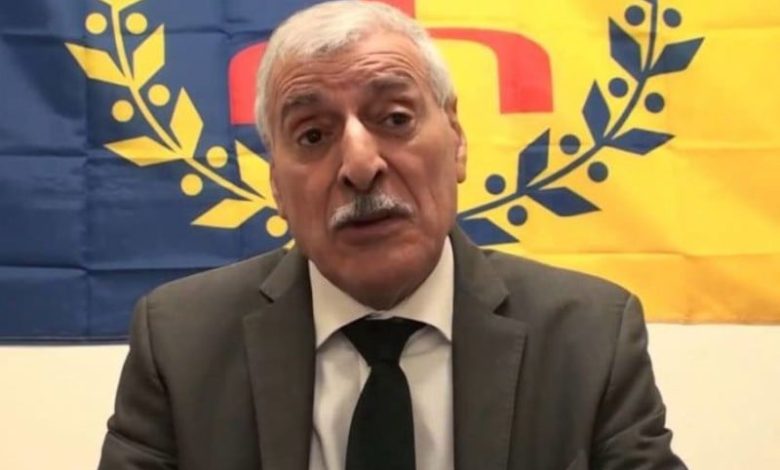 رسالة مؤثرة من فرحات مهني إلى الملك