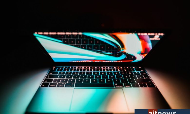 آبل تطور ماك بوك جديدًا لينافس أجهزة كروم بوك