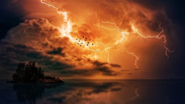 بعد كارثة دانيال|ظاهرة جوية تضرب البلاد خلال ساعات.. والأرصاد تطلق تحذيرا عاجلا