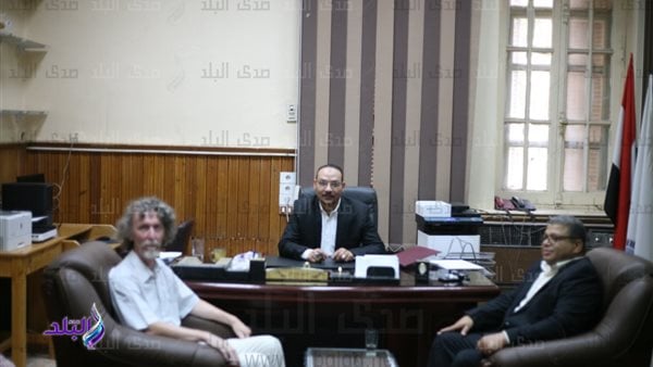 تعاون بين جامعتي جنوب الوادي وبودابست في تطبيقات الذكاء الاصطناعي