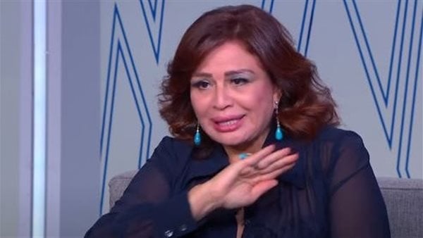 إلهام شاهين تكشف عن صفة لم تتخلص منها.. خاص