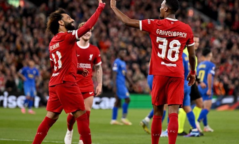 بقيادة الملك محمد صلاح.. فيروس الفيفا يهدد ليفربول في صراع المنافسة على الدوري الإنجليزي