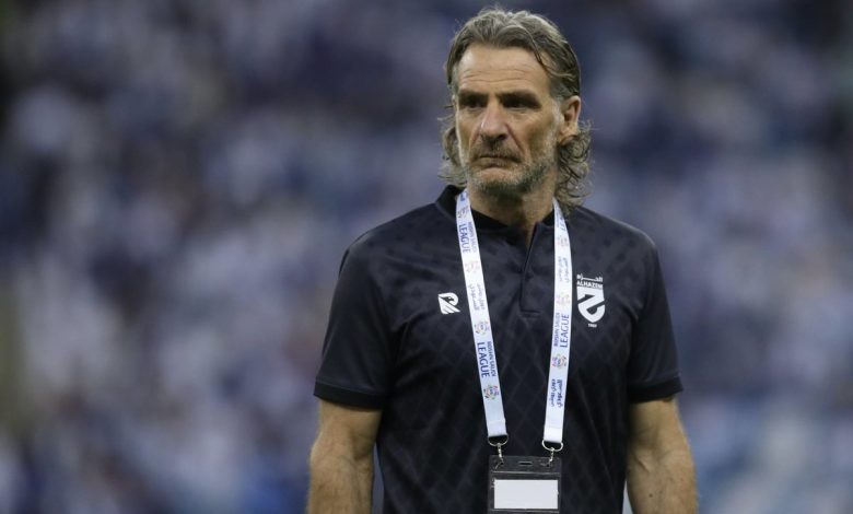 كارينيو بعد الخسارة من الهلال: لعبنا أمام المنتخب السعودي