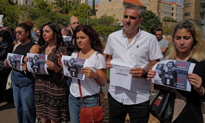 لبنان ينتقد موقف "رويترز" و"الفرنسية" بعد مقتل مصور
