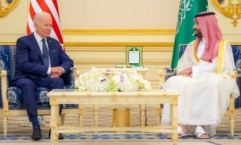 محمد بن سلمان لبايدن: يجب وقف العمليات العسكرية في غزة
