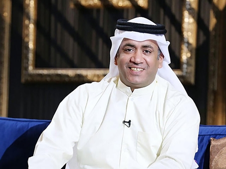 منح الفنان أحمد العونان الجنسية الإماراتية