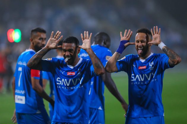 نيمار يحرز هدفه الأول مع الهلال