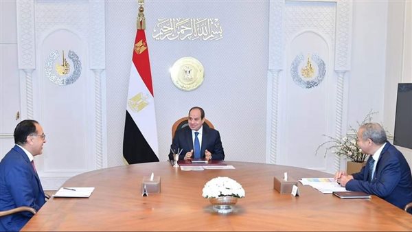 السيسي يطلع علي جهود الحكومة لتوفير السلع الأساسية للمواطنين
