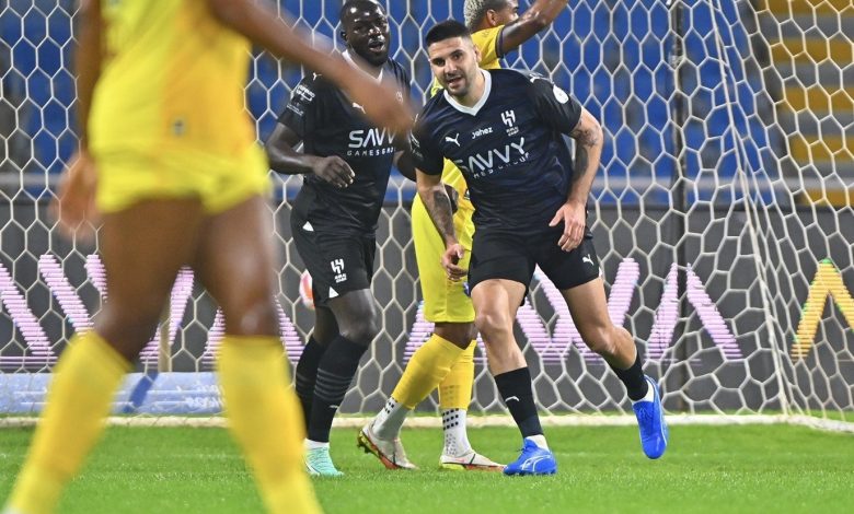 الهلال السعودي يسجل رقماً قياسياً من الأهداف